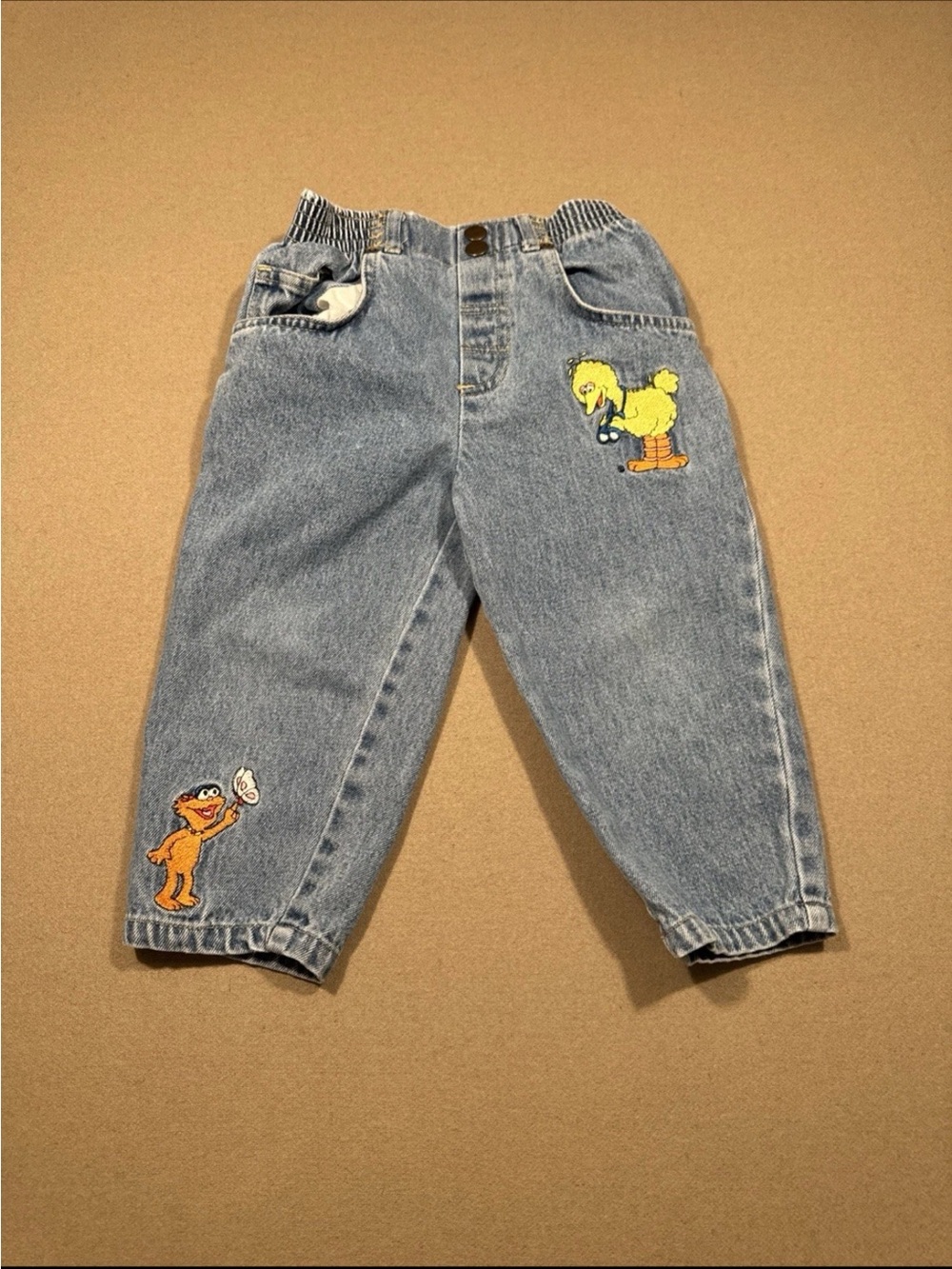 2T vintage rare embroidery girls jeans with big bird and Zoe